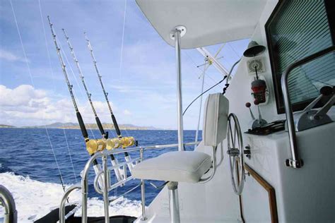 Best Offshore Fishing Boats: Top Picks for Serious Anglers.